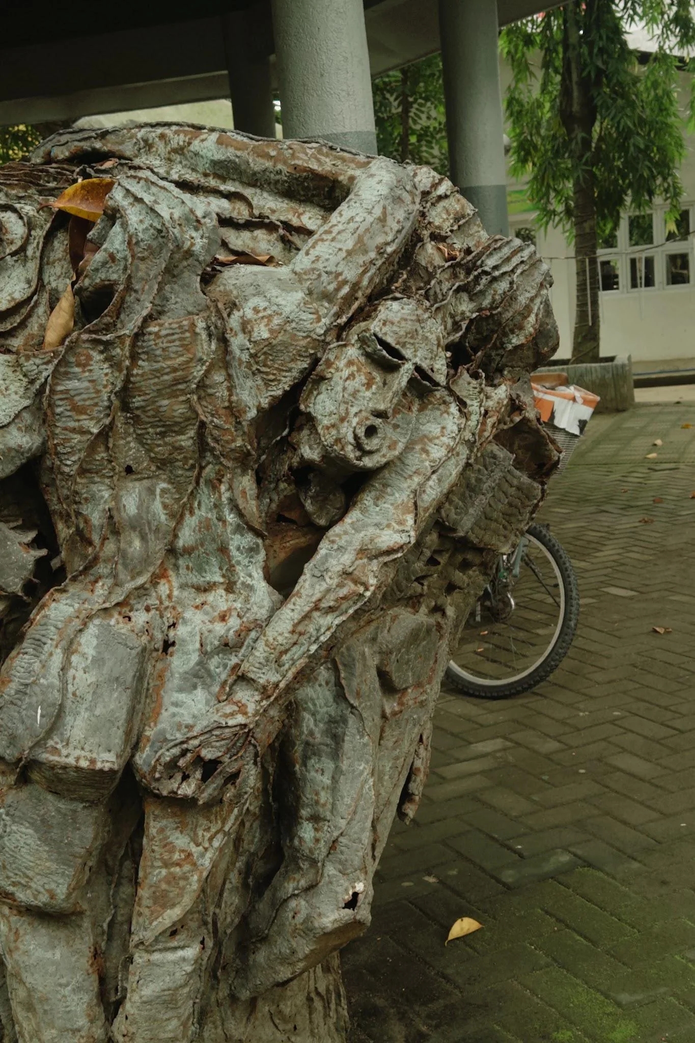 Outdoor sculpture photographed by the students in Bustos Heritage Park