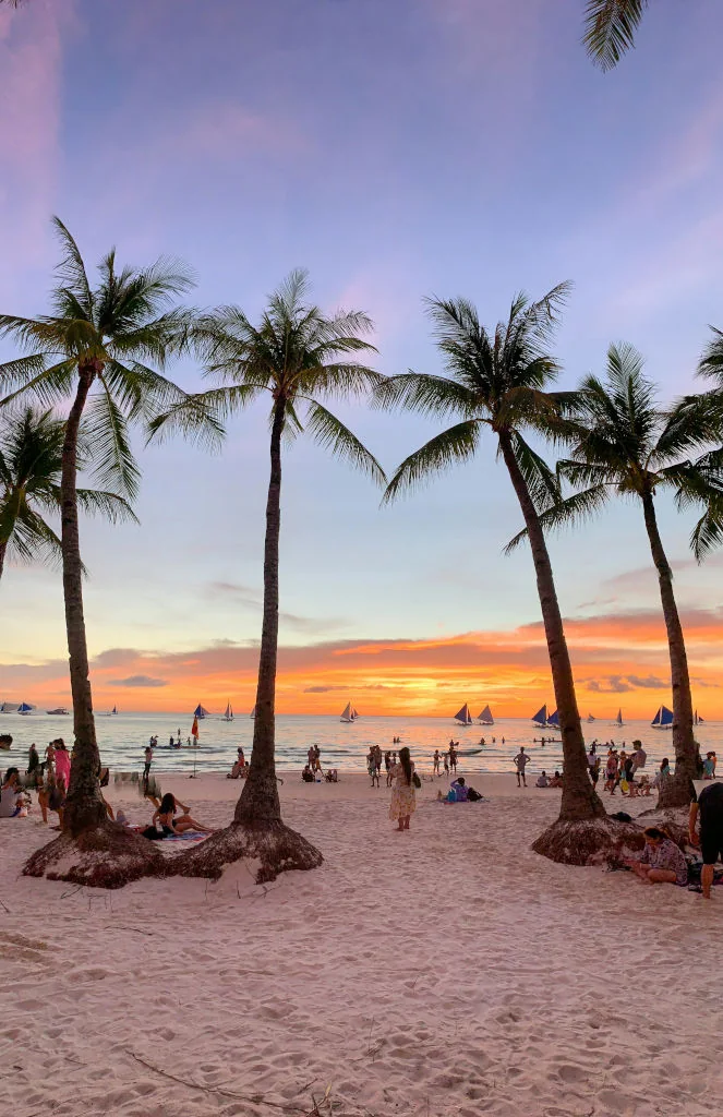 Slow Travel - Boracay sunset