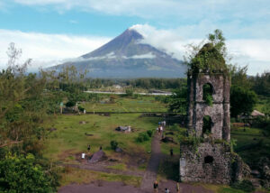 Cagsawa Ruins with Albay volcano views of Mayon