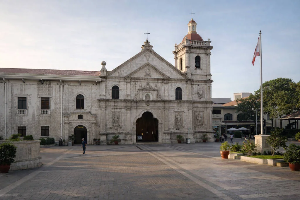 Basilica Minore del Santo Niño facade in Cebu City with calm plaza foreground