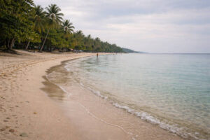 Best beaches in Bohol countryside calm coastline at Momo Beach Panglao