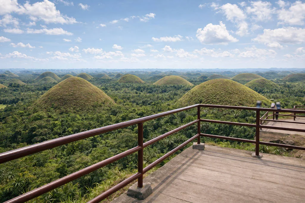 Cebu and Bohol itinerary loop Bohol countryside loop highlight Chocolate Hills viewpoint