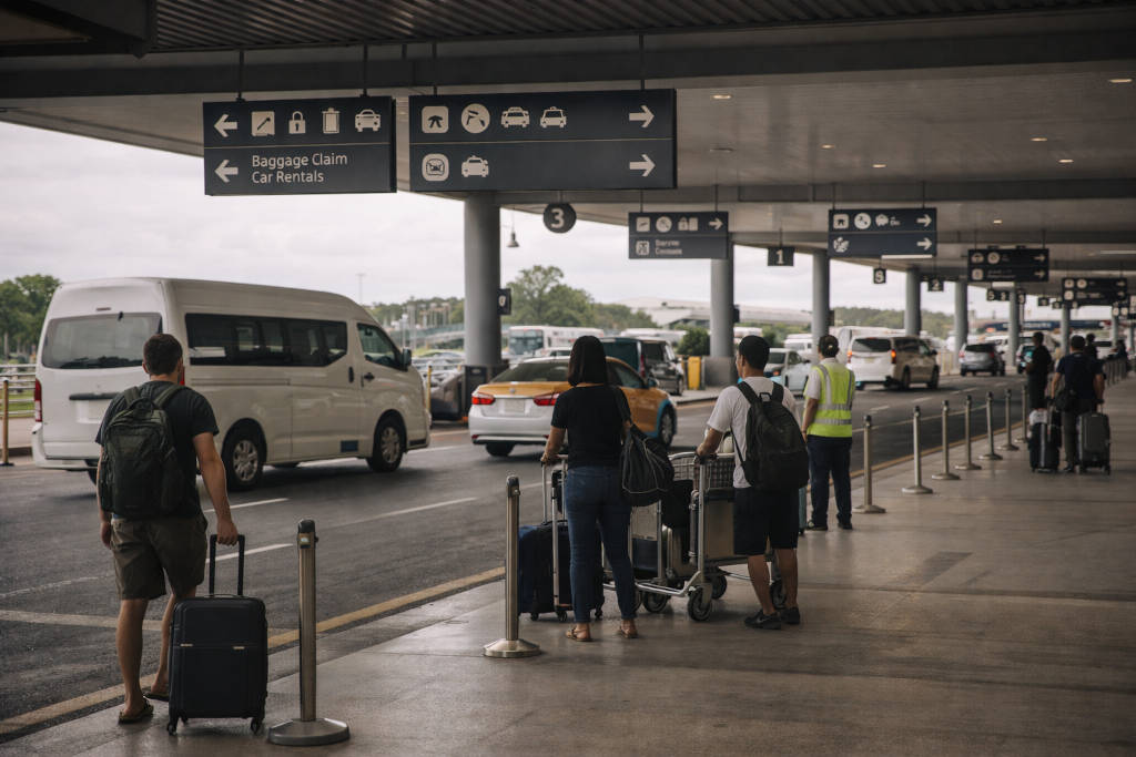 Clark Airport to Manila transfer options guide at the airport arrivals transport area