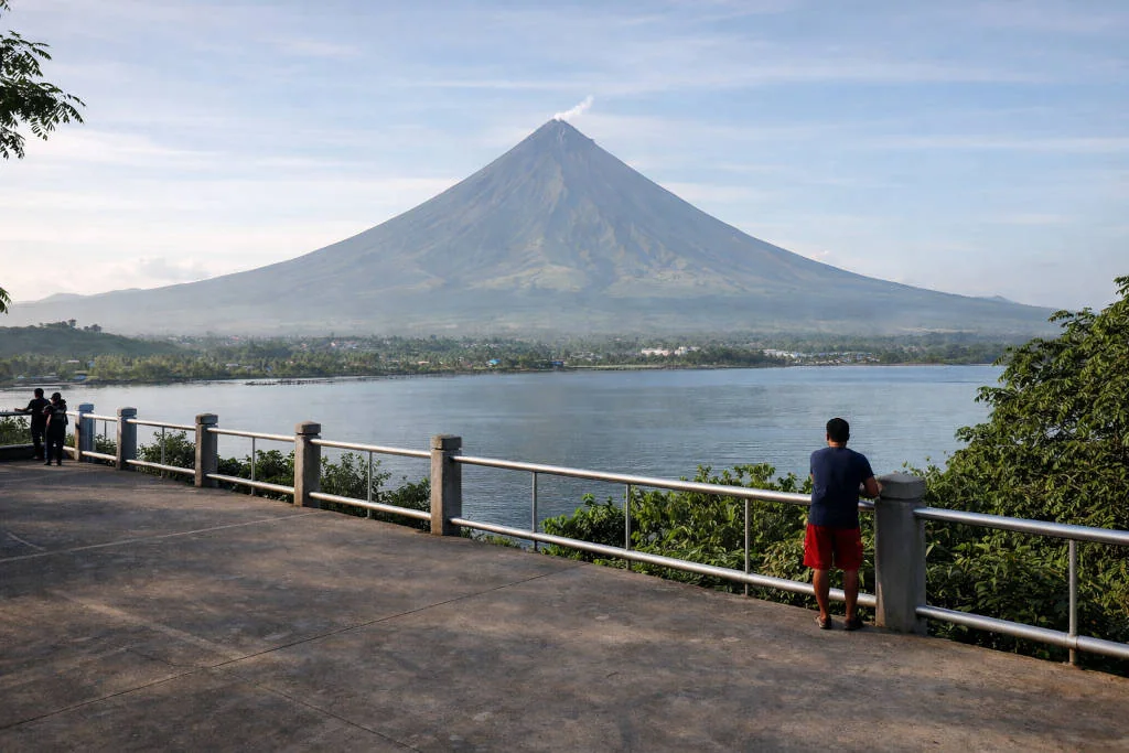 Bicol Travel Guide - Mayon Volcano view in Albay Bicol Region
