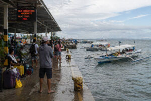 Sea conditions affecting small-boat tours during the best time to visit Cebu City