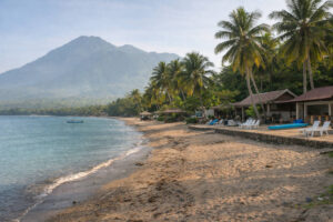 Camiguin stay area near White Island access
