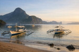 Early morning El Nido weekend trip shoreline with boats
