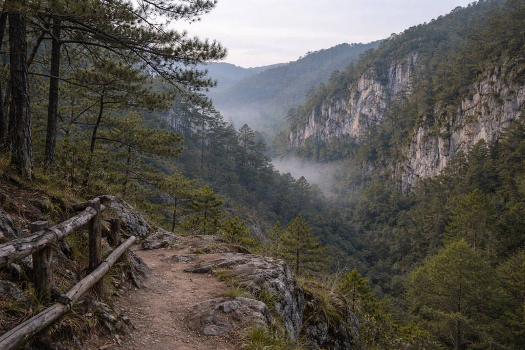 Sagada travel guide Echo Valley trail and heritage area in Sagada