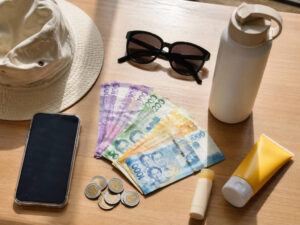 Cash and small-bill essentials for a Temple of Leah entrance fee visit