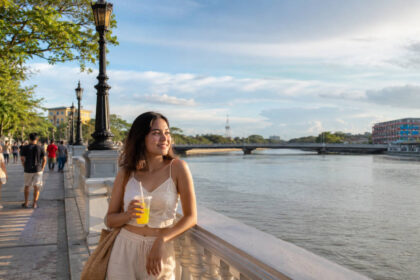 Best Time to Visit Iloilo City: Weather, Crowds, and Sea Conditions Best time to visit Iloilo City with a calm riverside view for trip planning