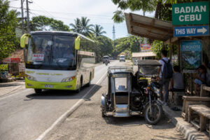 Local transport costs to consider with Kawasan Falls entrance fee planning