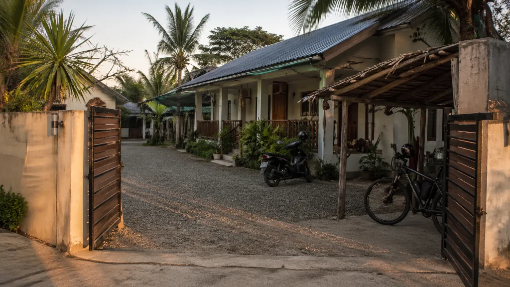 Secure parking and bike storage planning for a Manila to La Union no expressway route.