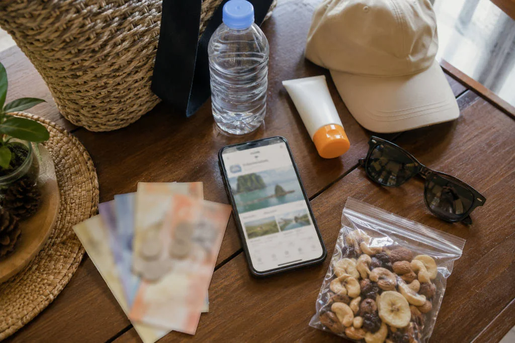 Puerto Princesa travel tips for cash weather and connectivity backup