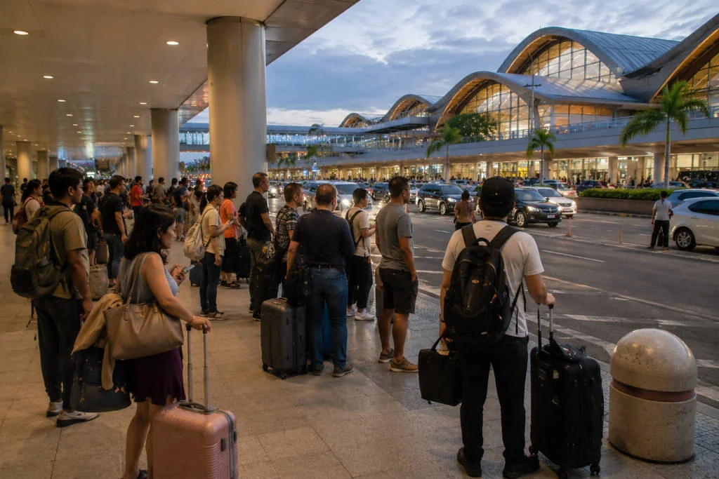 Arrival transfer from Mactan-Cebu International Airport to Cebu City for Puerto Princesa to Cebu City travelers