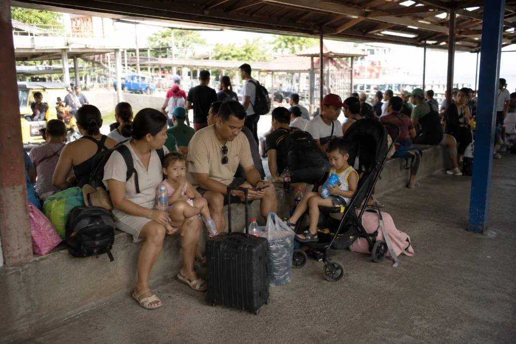 Family luggage tips for Cebu City To Bantayan Island travel