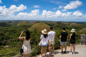 Chocolate Hills cost planning for a Bohol countryside travel budget