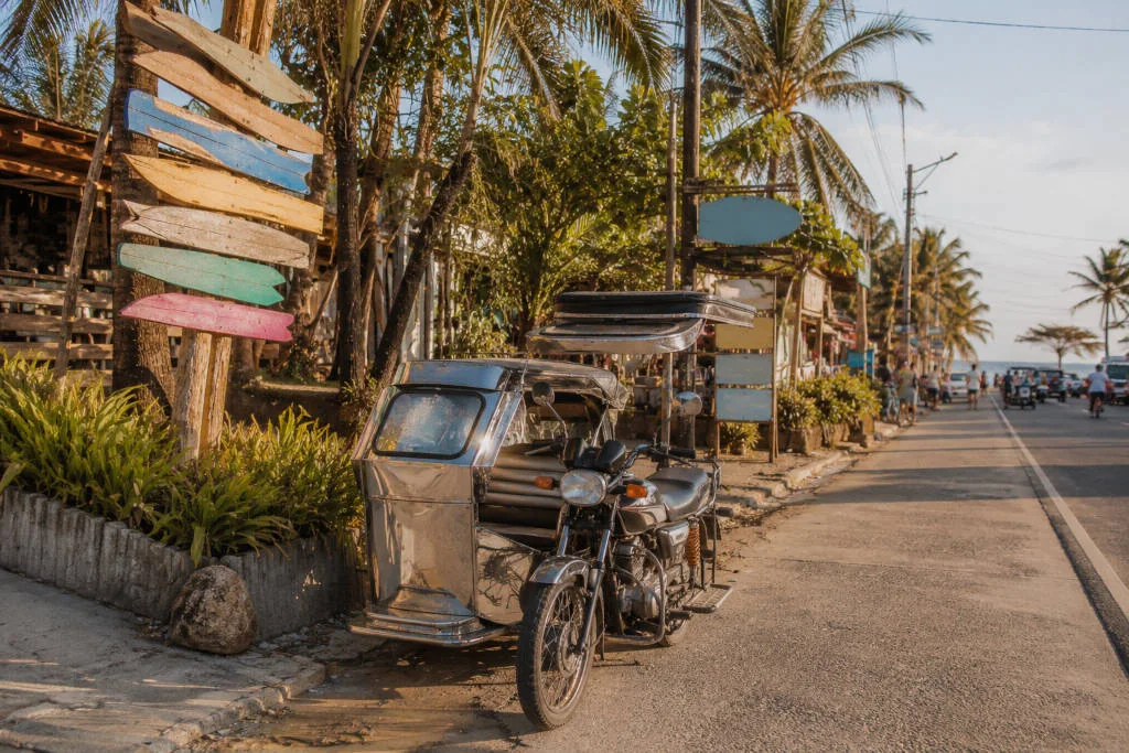 Local transport costs for a La Union travel budget