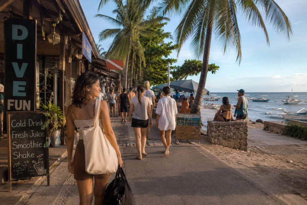 Walkable area near Panagsama Beach for how to get around Moalboal without a scooter
